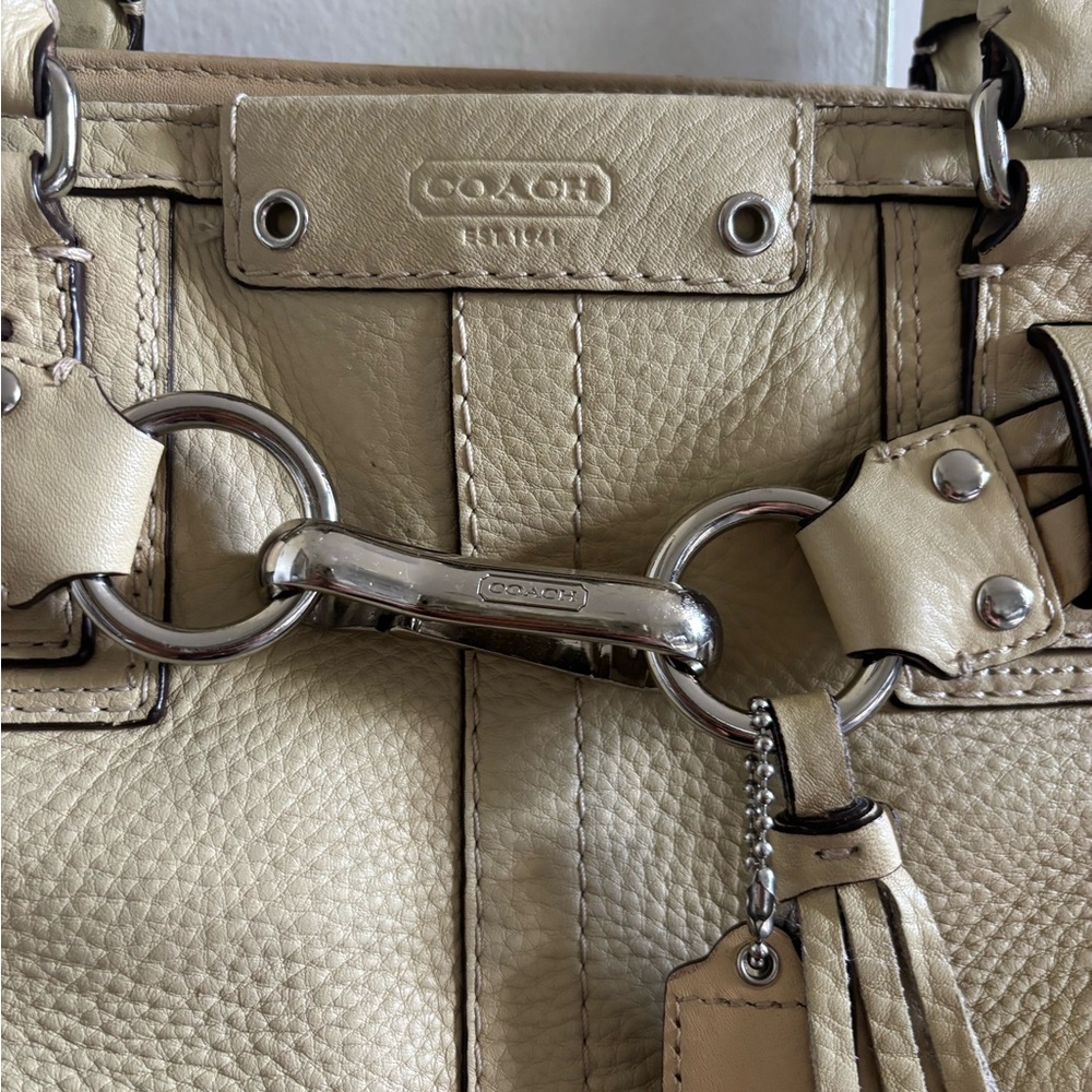 Vintage Coach Hampton Pebble Leather Shoulder Bag - Picture 2 of 6